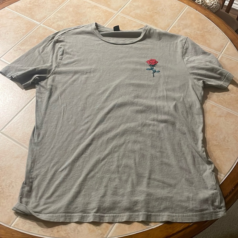 Graphic tee perfect condition